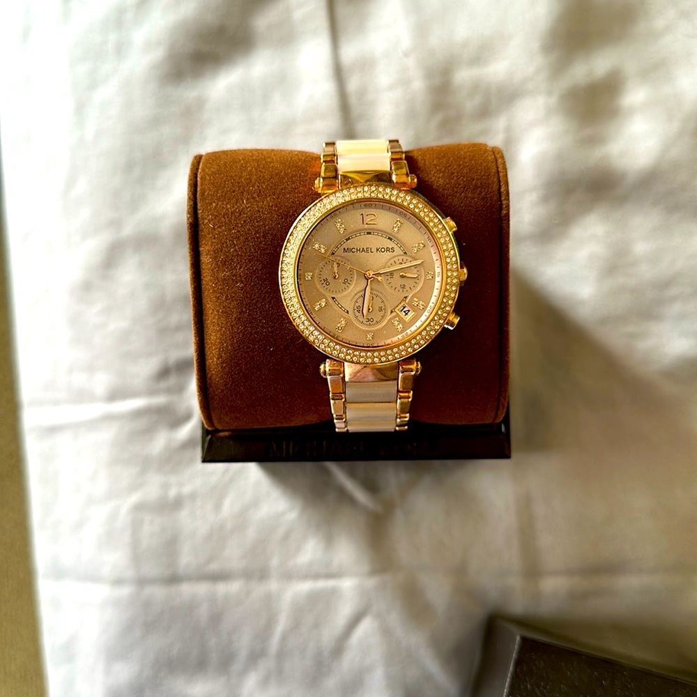 Michael kors rose gold Parker watch